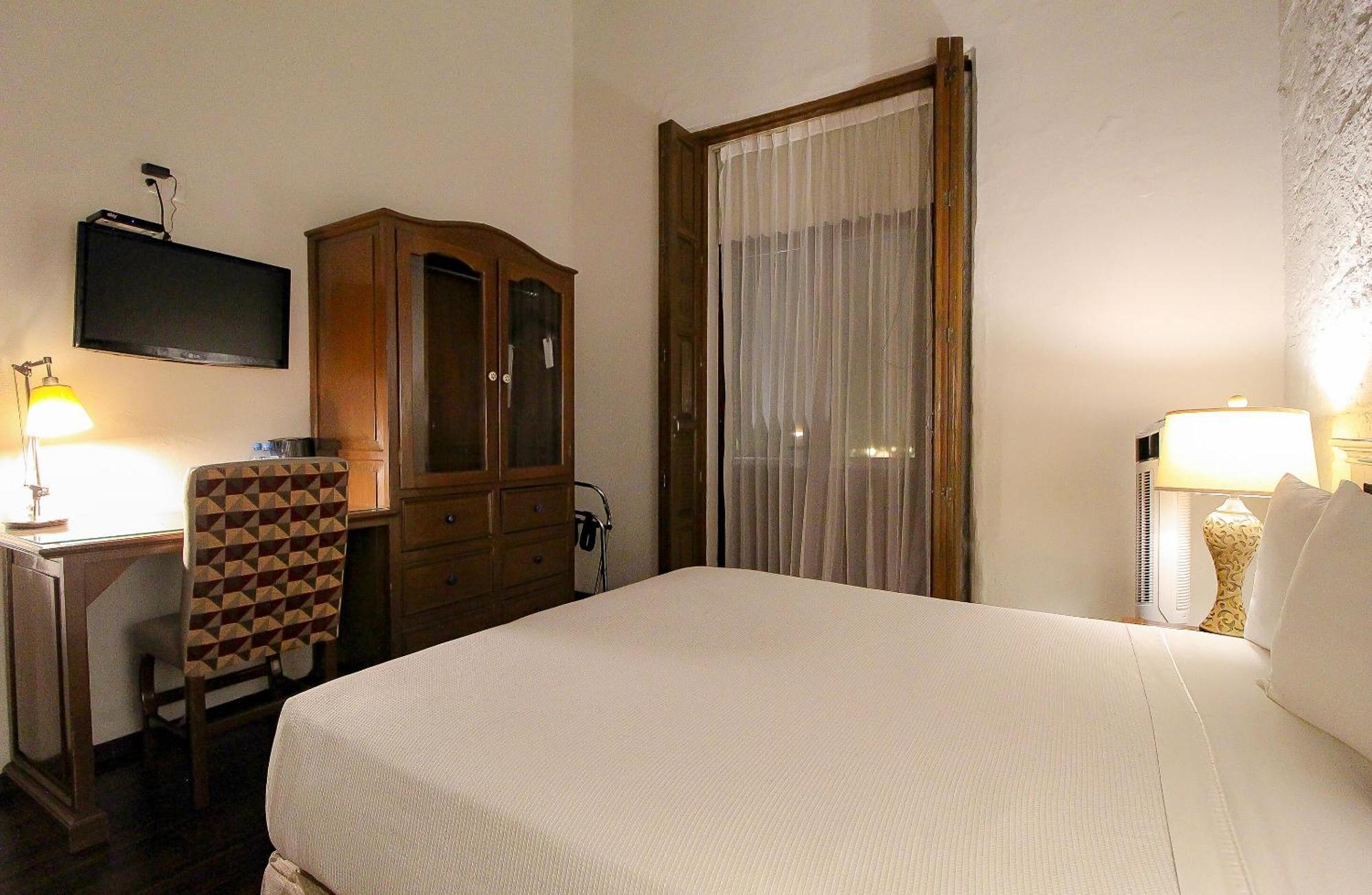 Hotel Casino Μορέλια Εξωτερικό φωτογραφία